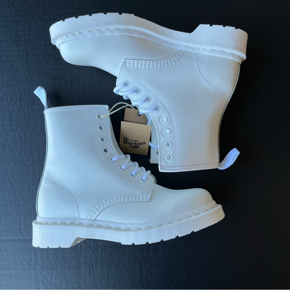 Doc Martens WHITE Dr. 14357 Mono Combat Boots Sz 6 Womens 7 Mens EU38 5UK NEW